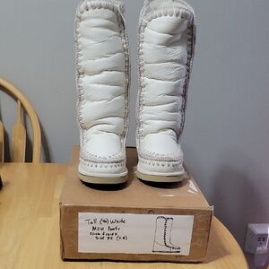 White (Off White) Mou Boots 40cm Tall EU 38